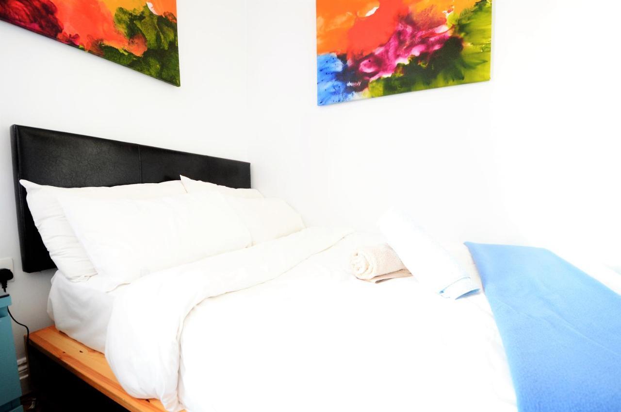 Astor Hyde Park Hostel (Adults Only) Лондон Екстер'єр фото